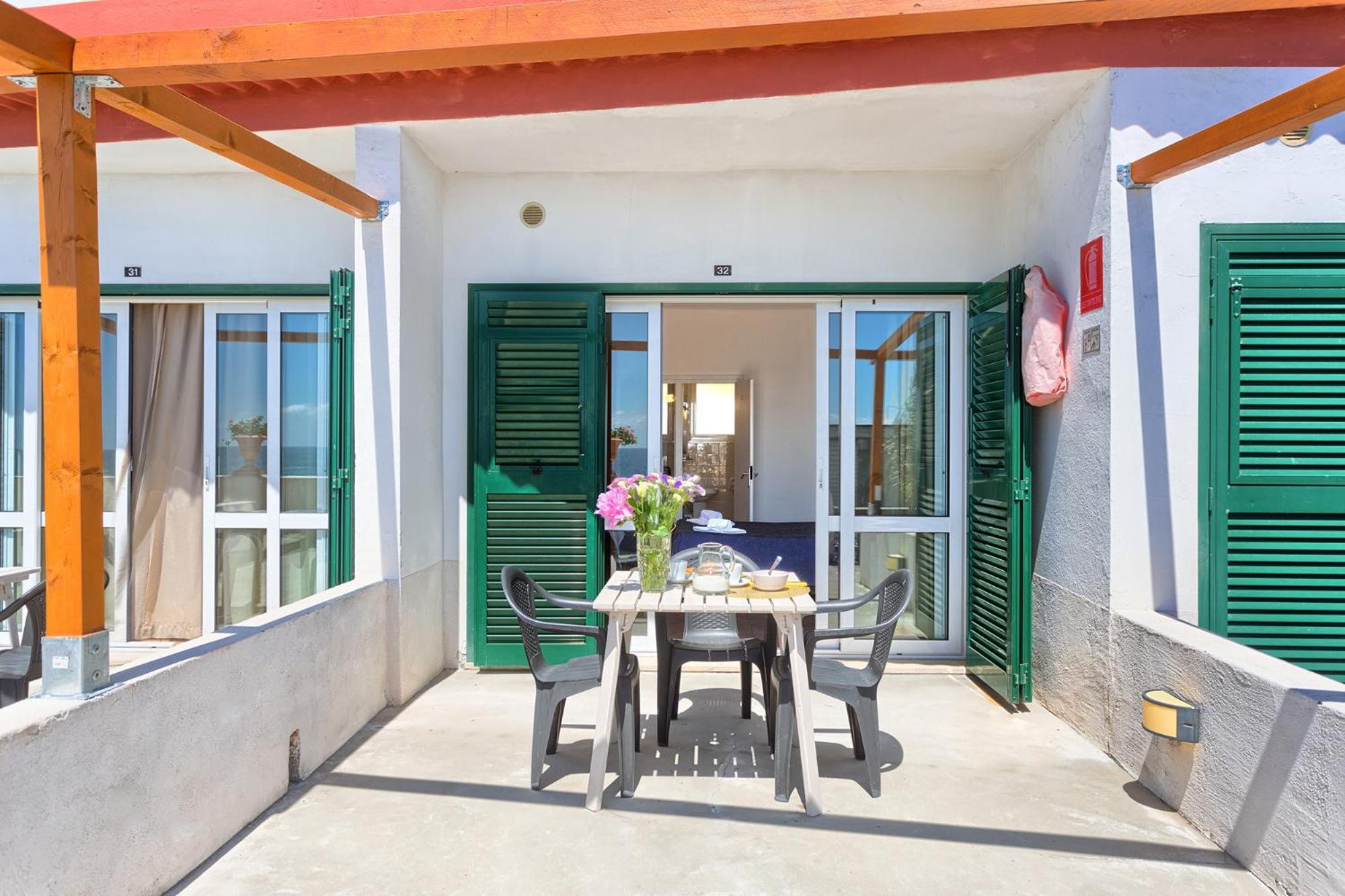 Blue Beach Bussana Nuova Exterior photo