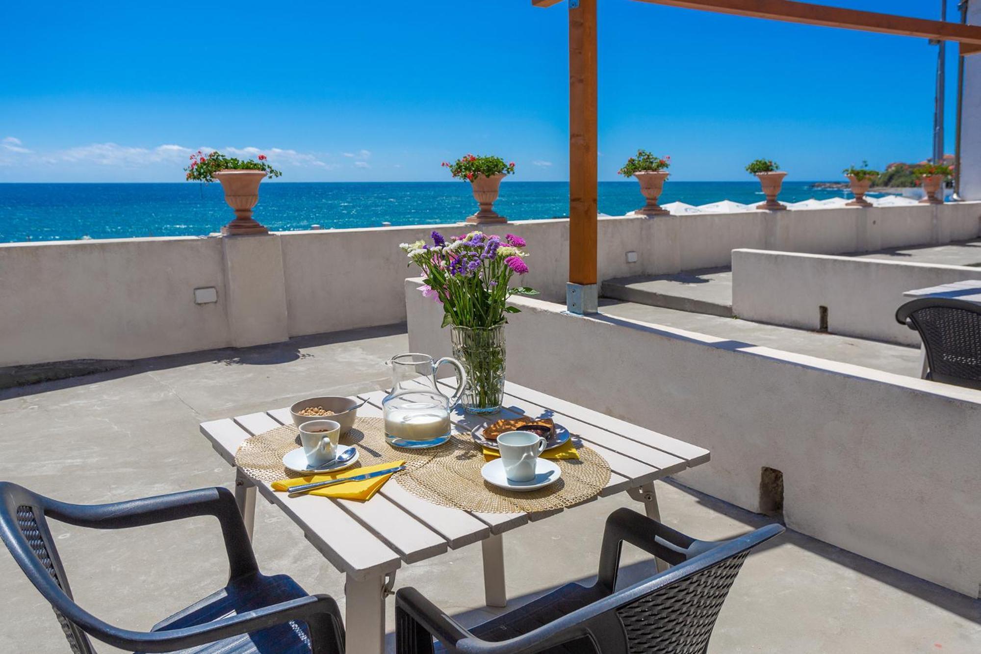 Blue Beach Bussana Nuova Exterior photo